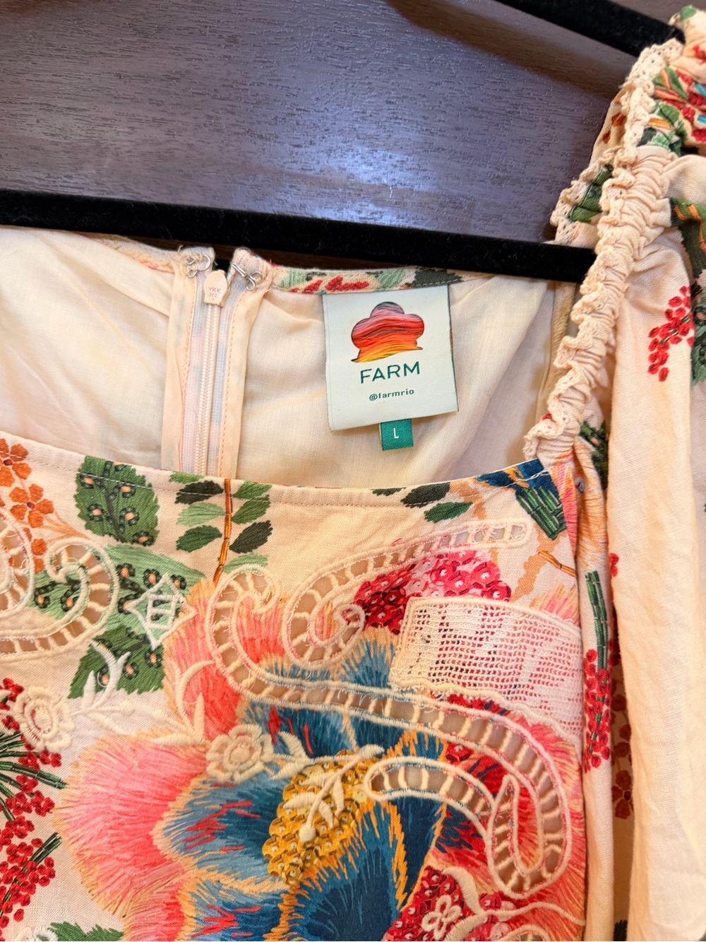 FARM Rio Cream Floral Embroidered Puff-Sleeve Romper - Picture 2 of 9